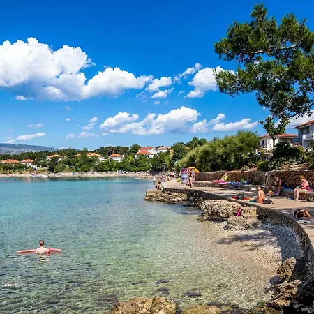 In - Insel Krk 45239 شقة *